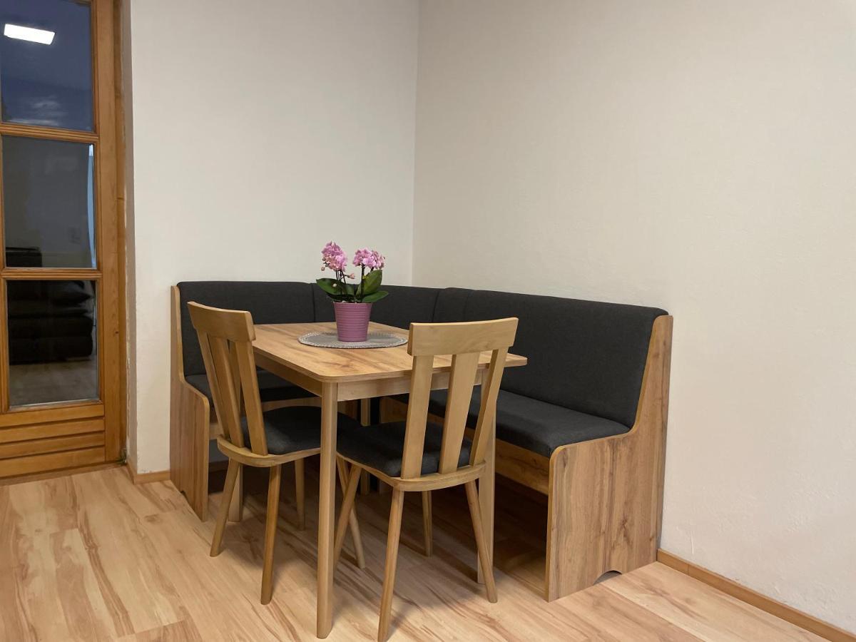 Apartment Sabrina 蓬高圣约翰 外观 照片