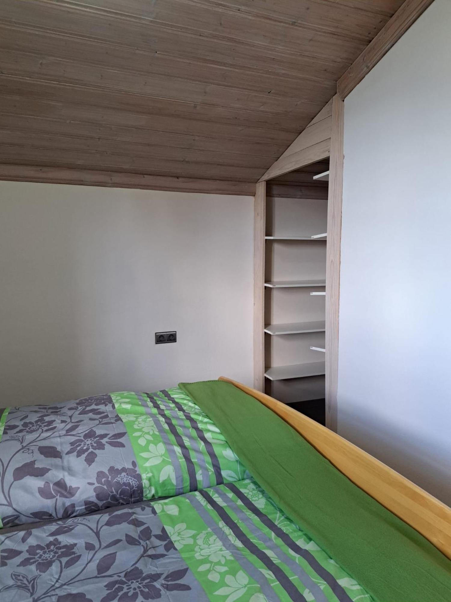 Apartment Sabrina 蓬高圣约翰 外观 照片